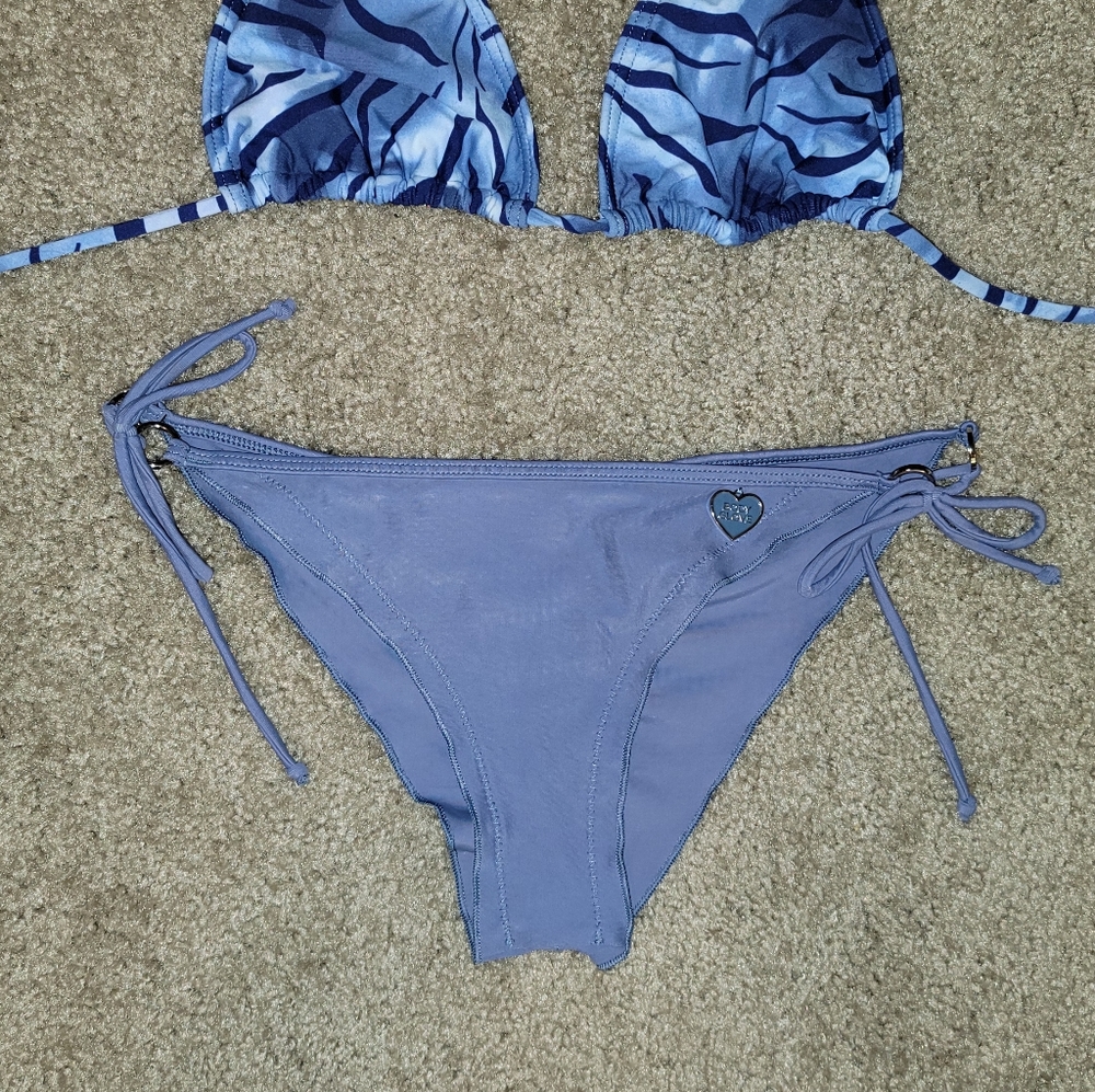 Bikini bottoms
